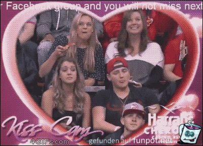 Kiss-Cam Kiss-Cam