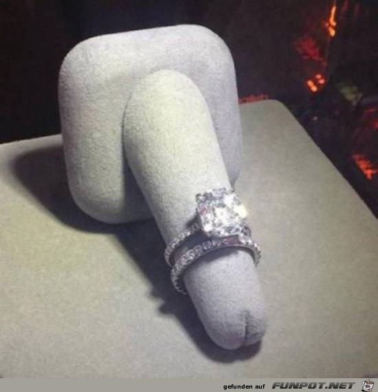 Schatz-DEN-Ring-will-ich-warum-weiss-ich-auch-nicht Schatz-DEN-Ring-will-ich-warum-weiss-ich-auch-nicht