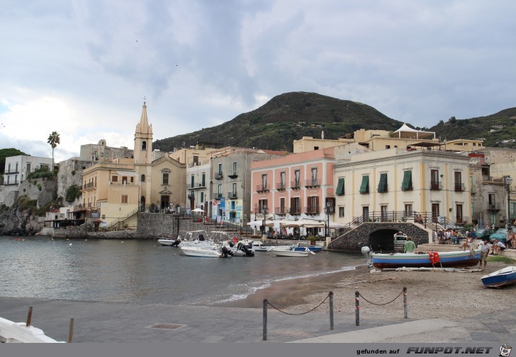 1005-042 Hafen Lipari 1005-042 Hafen Lipari
