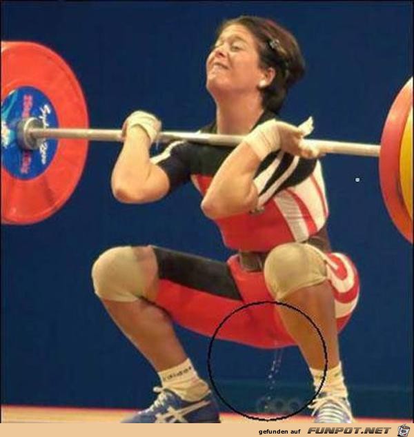 Pissed-Her-Self-While-Lifting Pissed-Her-Self-While-Lifting