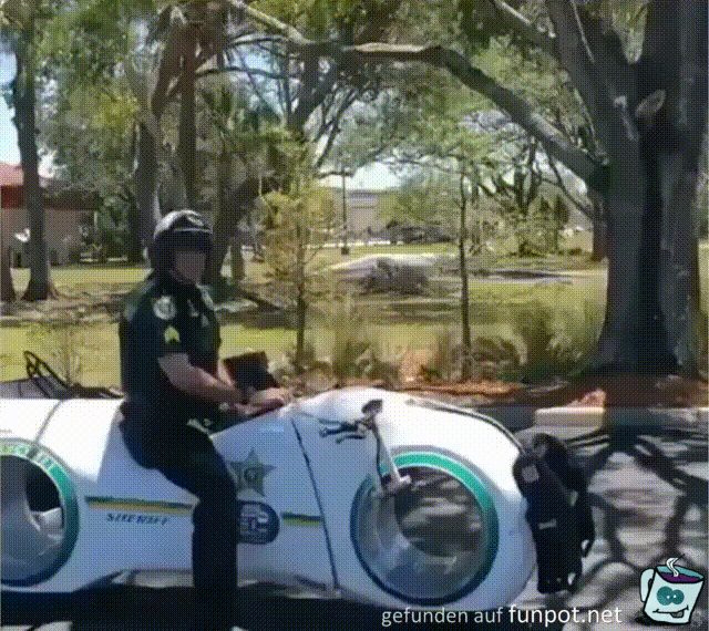 Polizeimotorrad in der Zukunft Polizeimotorrad in der Zukunft