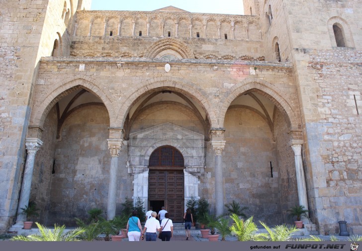 Die Kathedrale von Cefalu (Sizilien)