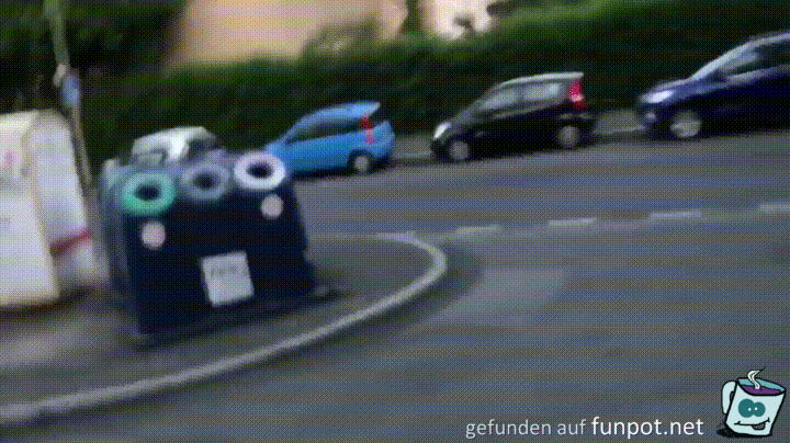 Peter übt noch, hier mit seinen Trainer Peter übt noch, hier mit seinen Trainer