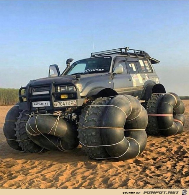 Schwimm-Landcruiser Schwimm-Landcruiser