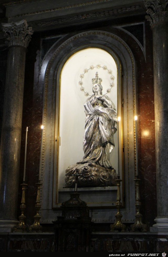 in der Kathedrale von Palermo