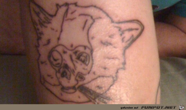 weird-tattoo-fail weird-tattoo-fail