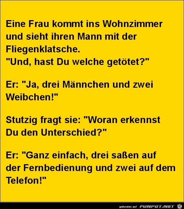 eine Frau kommt ins Wohnzimmer........ eine Frau kommt ins Wohnzimmer........