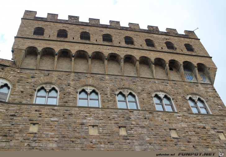 21-037 Palazzo Vecchio 21-037 Palazzo Vecchio
