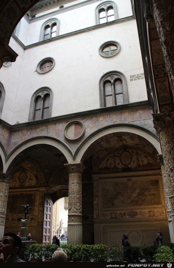 21-042 Palazzo Vecchio 21-042 Palazzo Vecchio