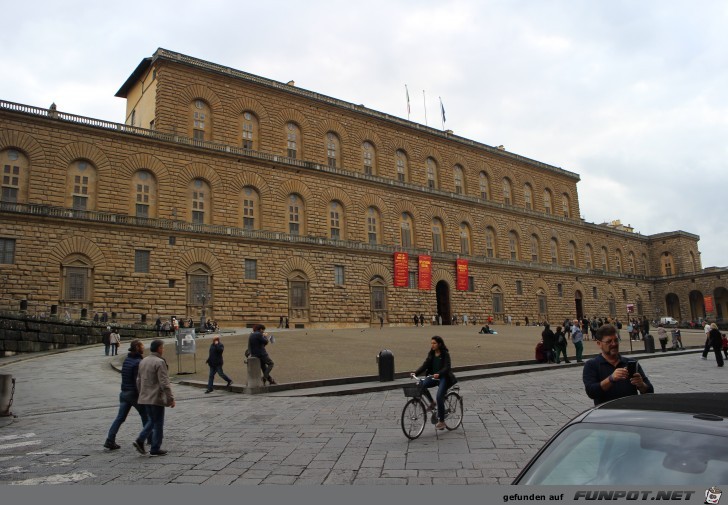 21-105 Palazzo Pitti