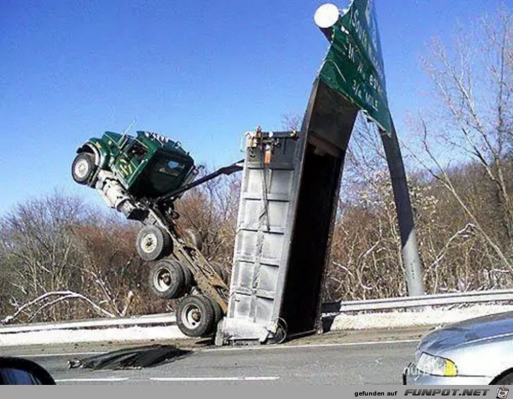 seltsamer Unfall seltsamer Unfall