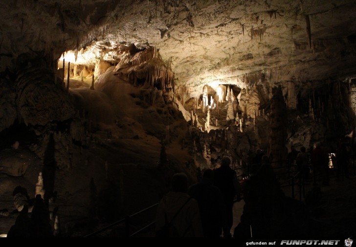 mehr Impressionen aus der Adelsberger Grotte