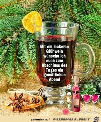 Mit einen leckeren Gluehwein