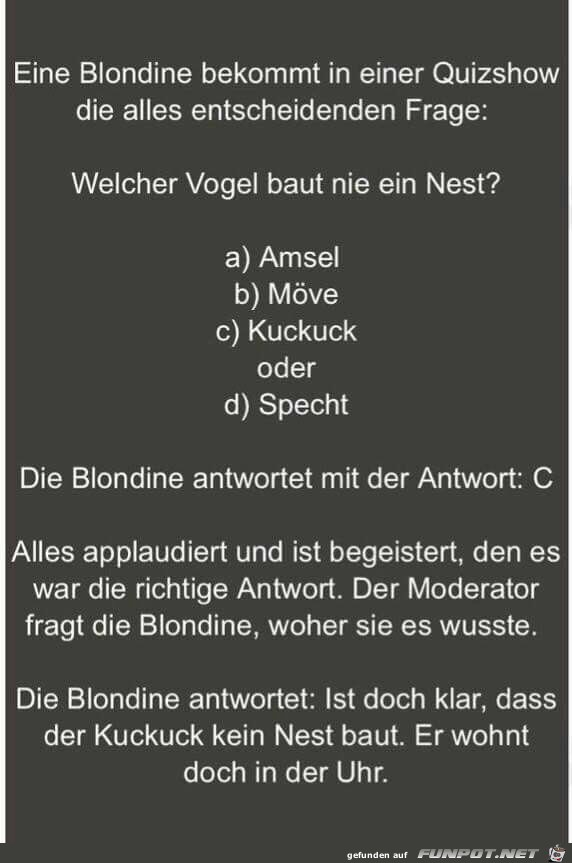 Blondine beim Quiz