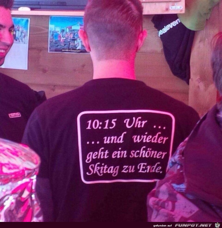 10:15 Uhr 10:15 Uhr