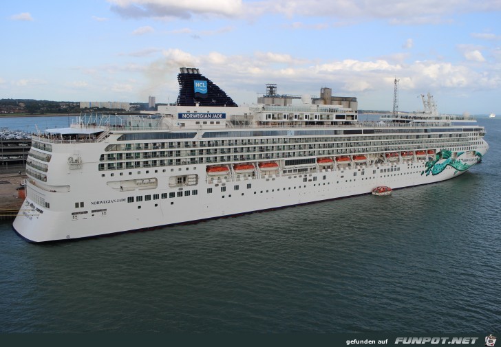 19-97 Norwegian Jade 19-97 Norwegian Jade