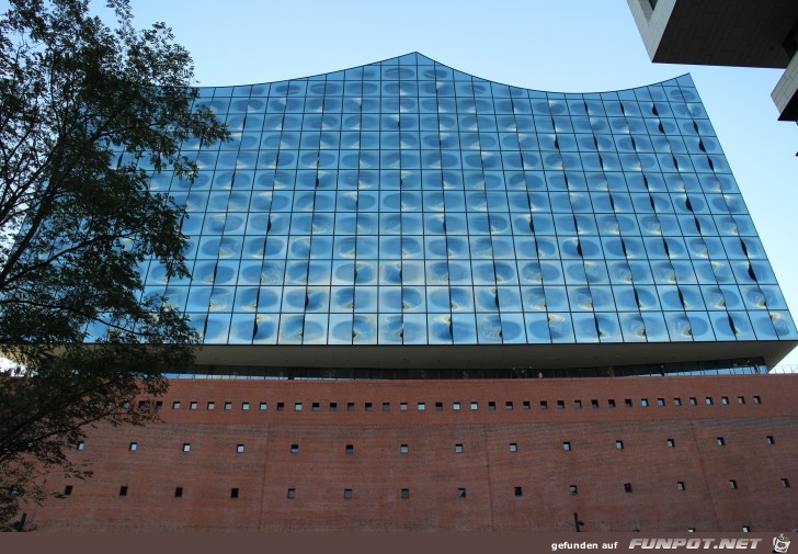 Impressionen von der Hamburger HafenCity mit der...