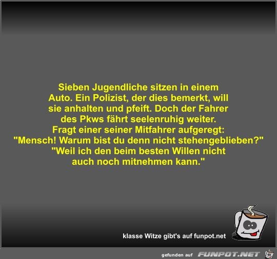 Sieben Jugendliche sitzen in einem Auto Sieben Jugendliche sitzen in einem Auto