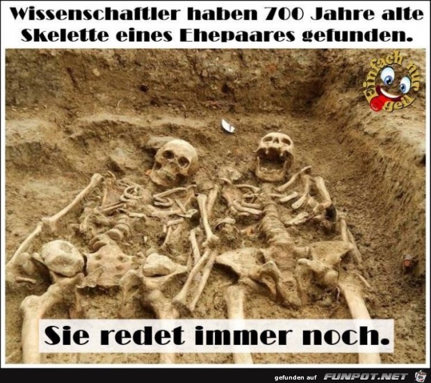 Skelette von Ehepaaren Skelette von Ehepaaren