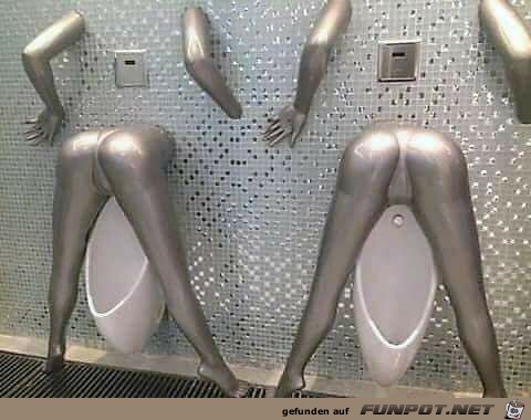 Auf der Herren-Toilette Auf der Herren-Toilette