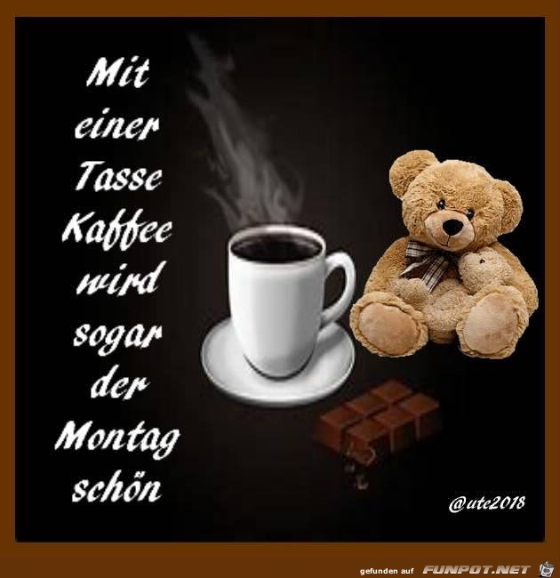 Mit einer Tasse Kaffee