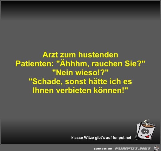 Arzt zum hustenden Patienten