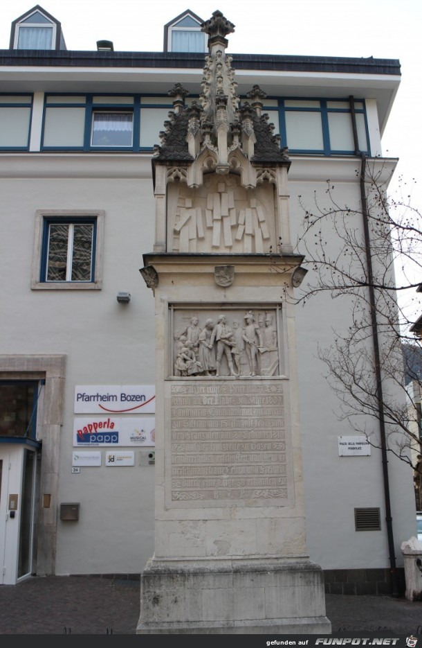 02-34 Bozen Denkmal 02-34 Bozen Denkmal