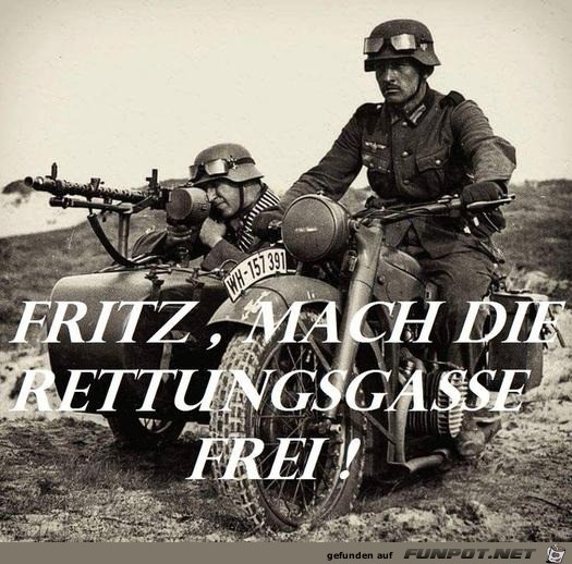 Mach die Rettungsgasse frei