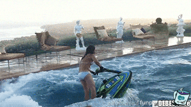Jetski im Pool Jetski im Pool