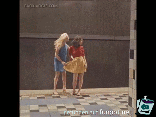 Zeigefreudig Zeigefreudig