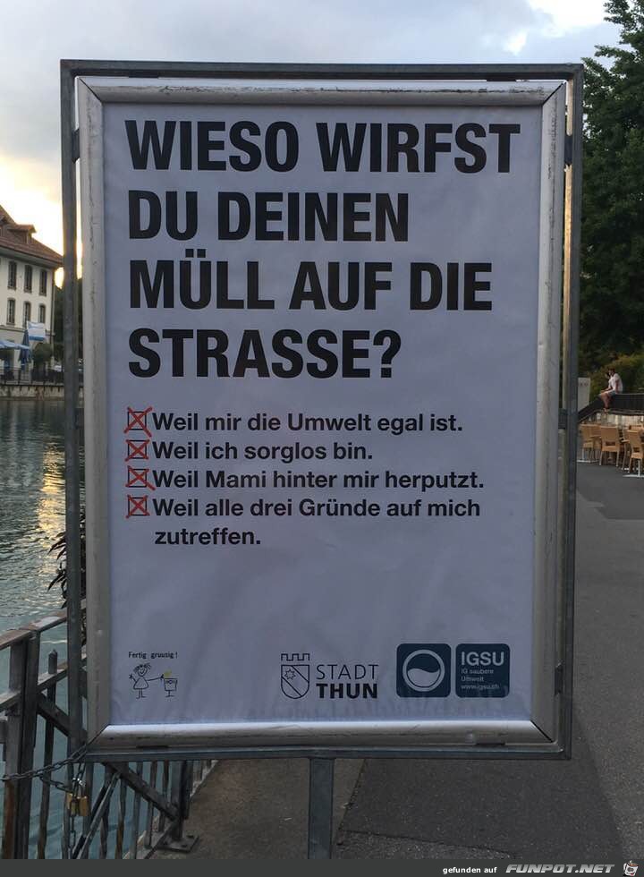 Müll auf der Straße Müll auf der Straße