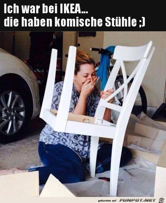 komische Stühle bei Ikea..... komische Stühle bei Ikea.....