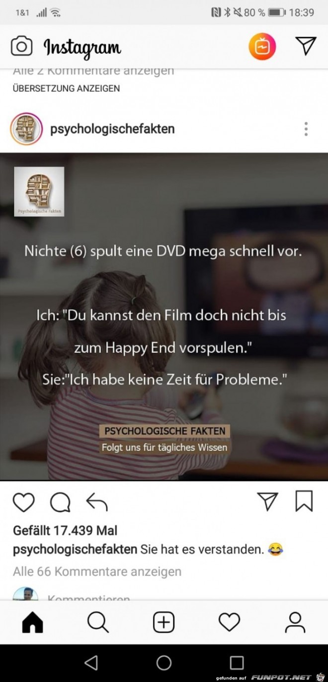 Nichte schaut DVD