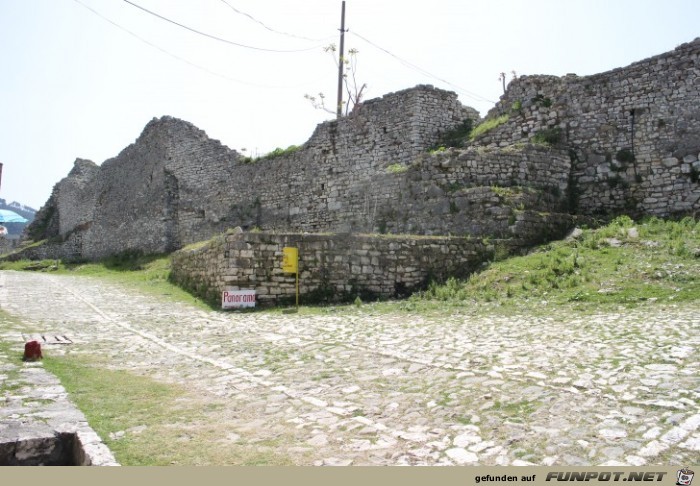 Berat Festung 4