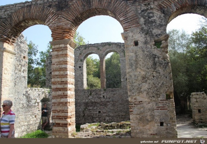 Butrint Basilika 10