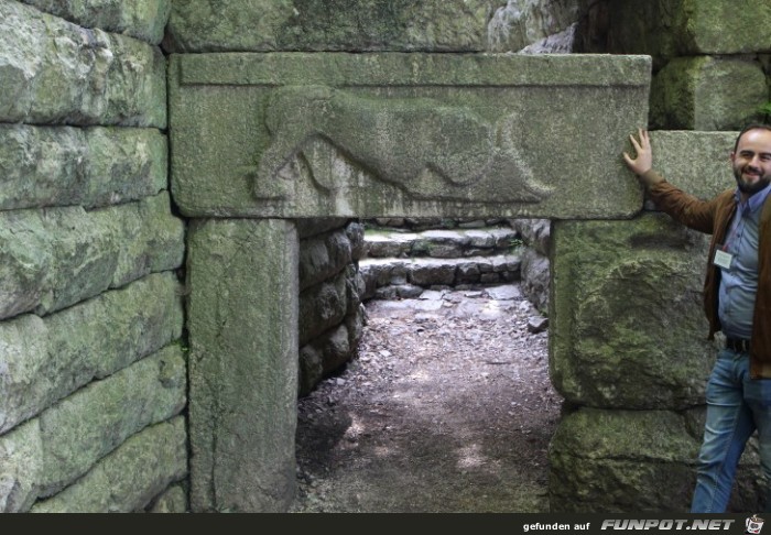 Butrint Loewentor 2