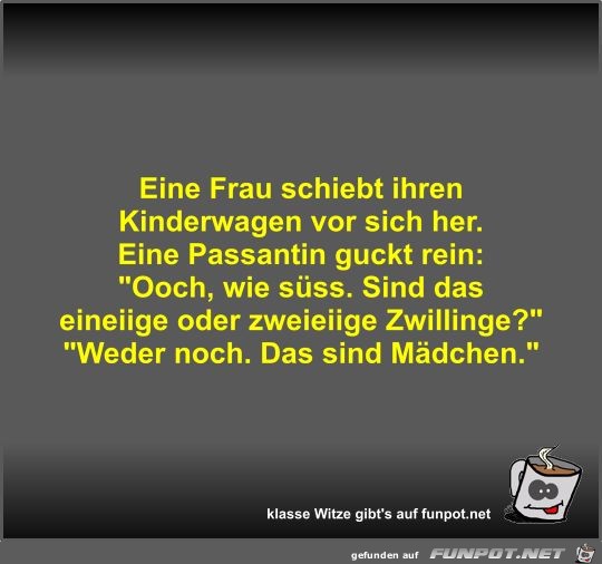 Eine Frau schiebt ihren Kinderwagen vor sich her