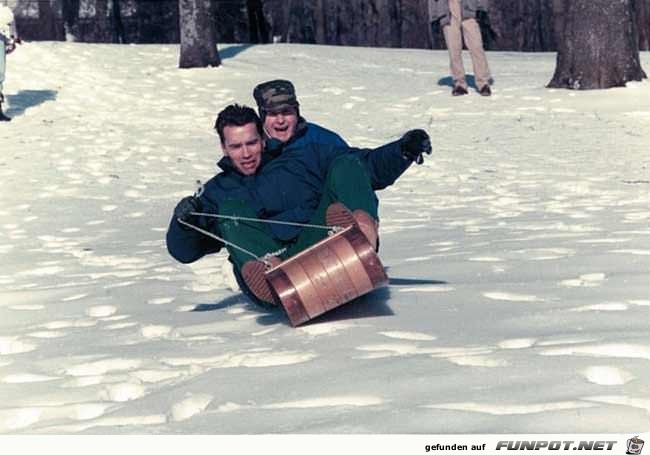 Arnold Schwarzenegger und George HW Bush Arnold Schwarzenegger und George HW Bush