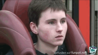 Wenn man zu klein ist für die Monsterachterbahn Wenn man zu klein ist für die Monsterachterbahn