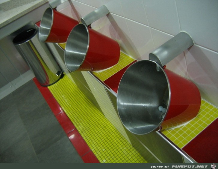 verstoerende Toiletten 17 verstoerende Toiletten 17