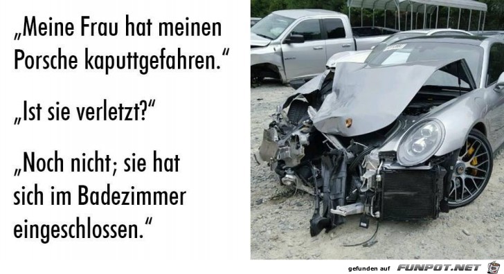 Frau hat Unfall mit Porsche