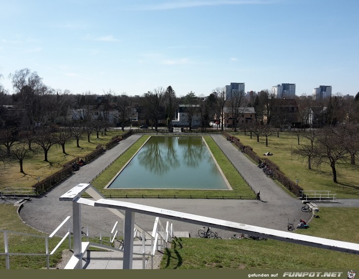 Otto-Lilienthal-Denkmal-Lichterfelde