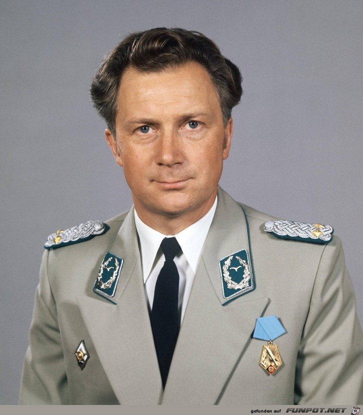 Sigmund Jaehn DDR Kosmonaut 02 Sigmund Jaehn DDR Kosmonaut 02