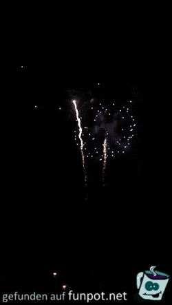 Gewitter und Feuerwerk Zeitgleich Gewitter und Feuerwerk Zeitgleich