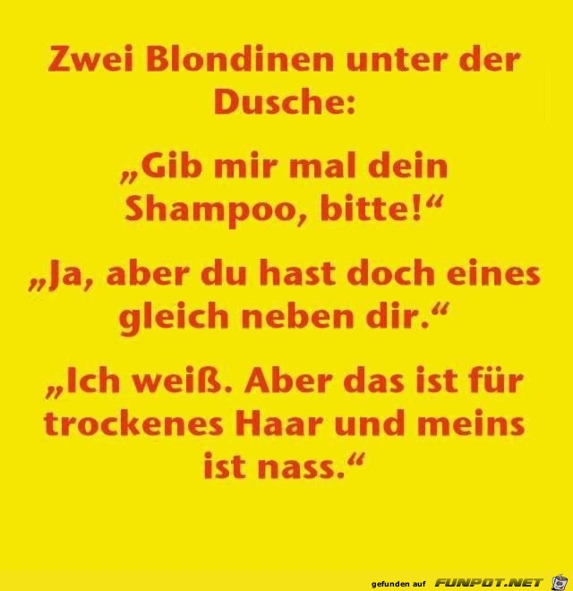 zwei blondinen unter der dusche