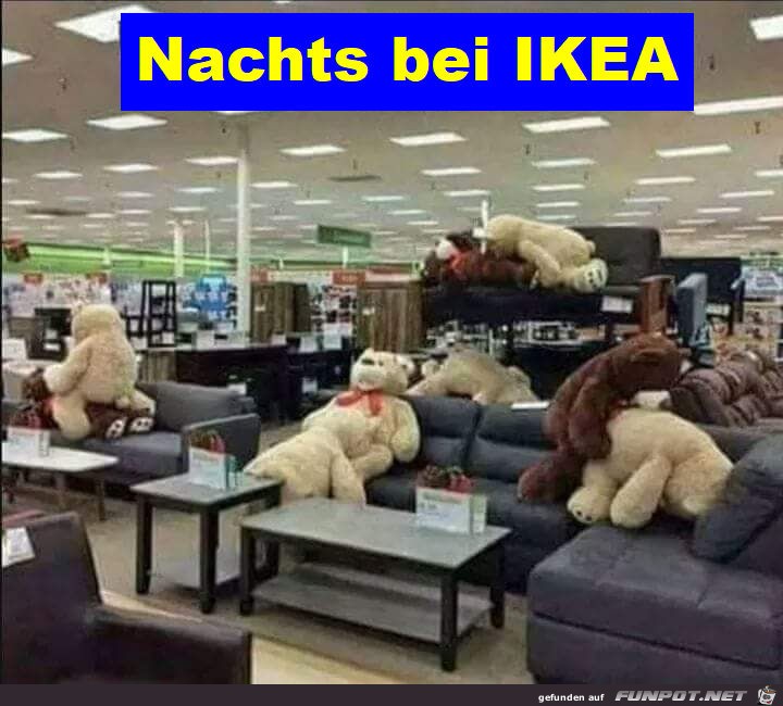 Nachts bei IKEA