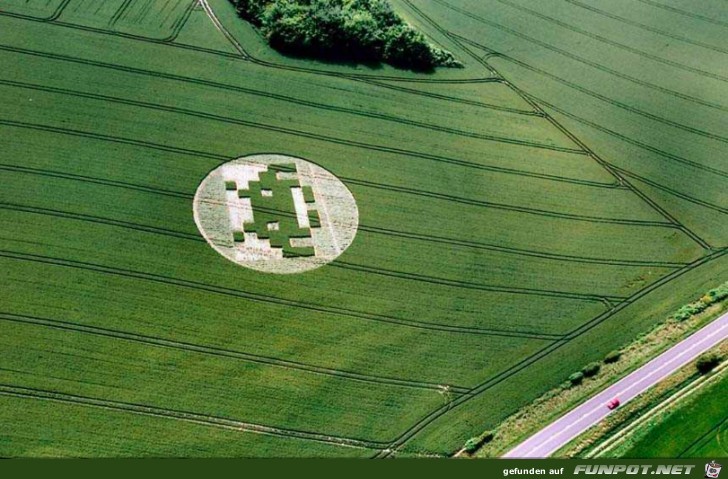 Space Invader, sind unter uns Space Invader, sind unter uns