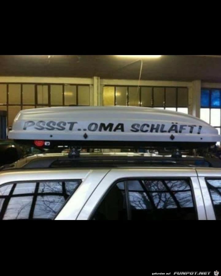 Oma schlaeft Oma schlaeft