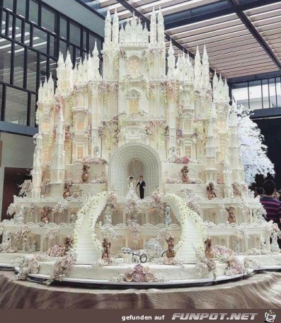 Super Hochzeitstorte Super Hochzeitstorte