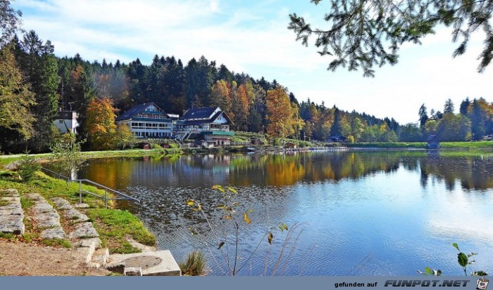 der Ebnisee im Herbst